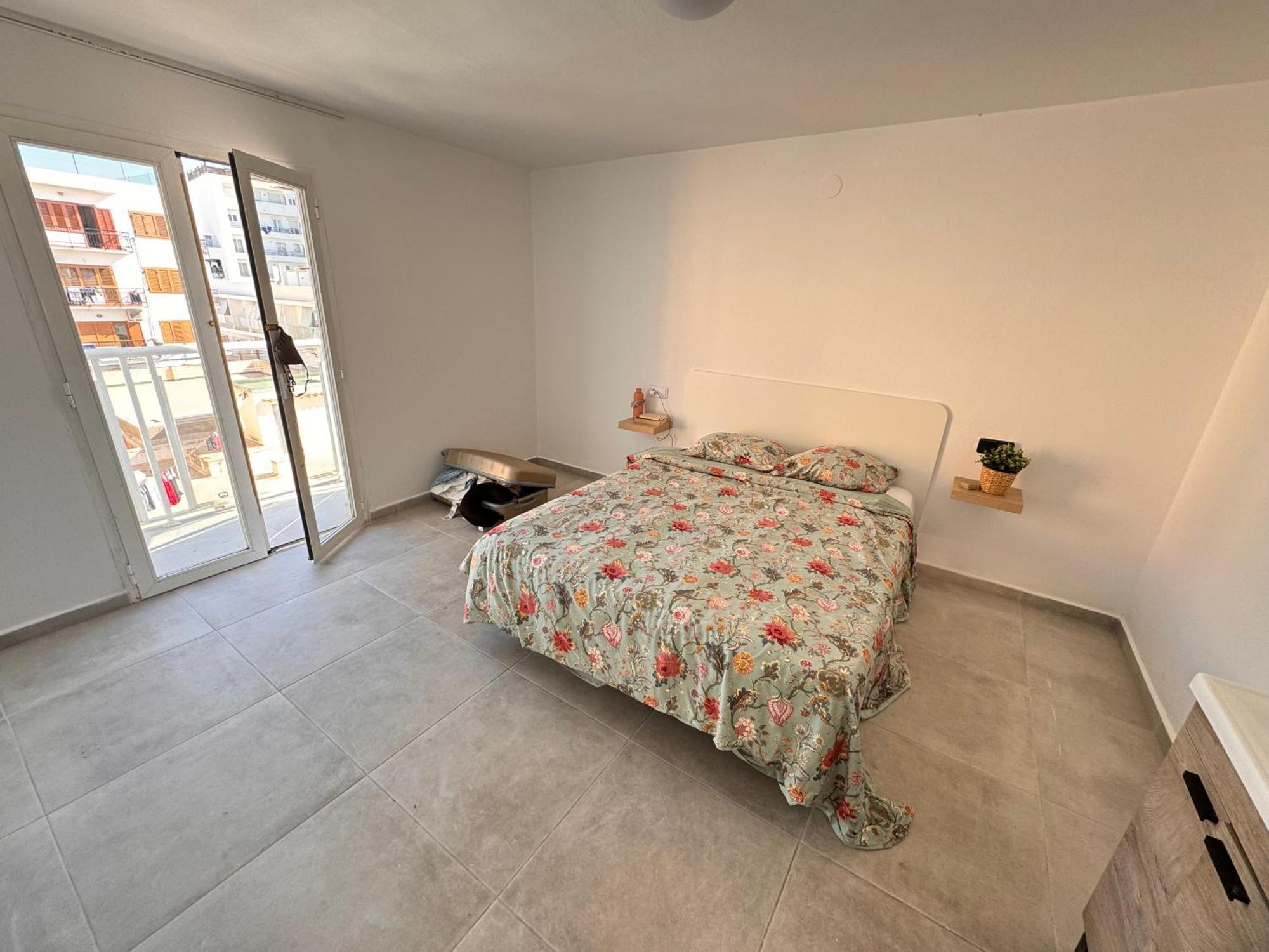 Hotel Hostal Cisne Sant Antoni de Portmany Esterno foto