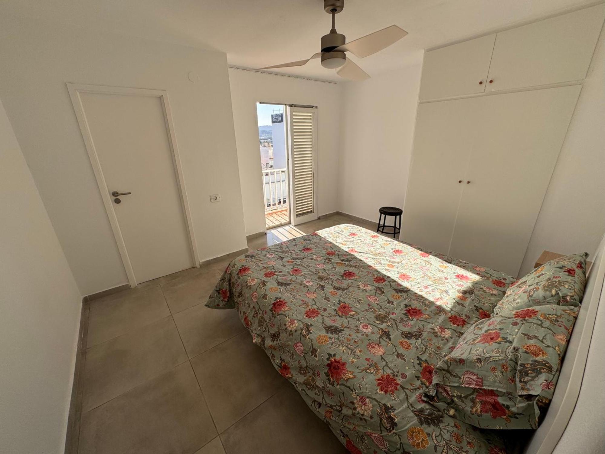 Hotel Hostal Cisne Sant Antoni de Portmany Esterno foto
