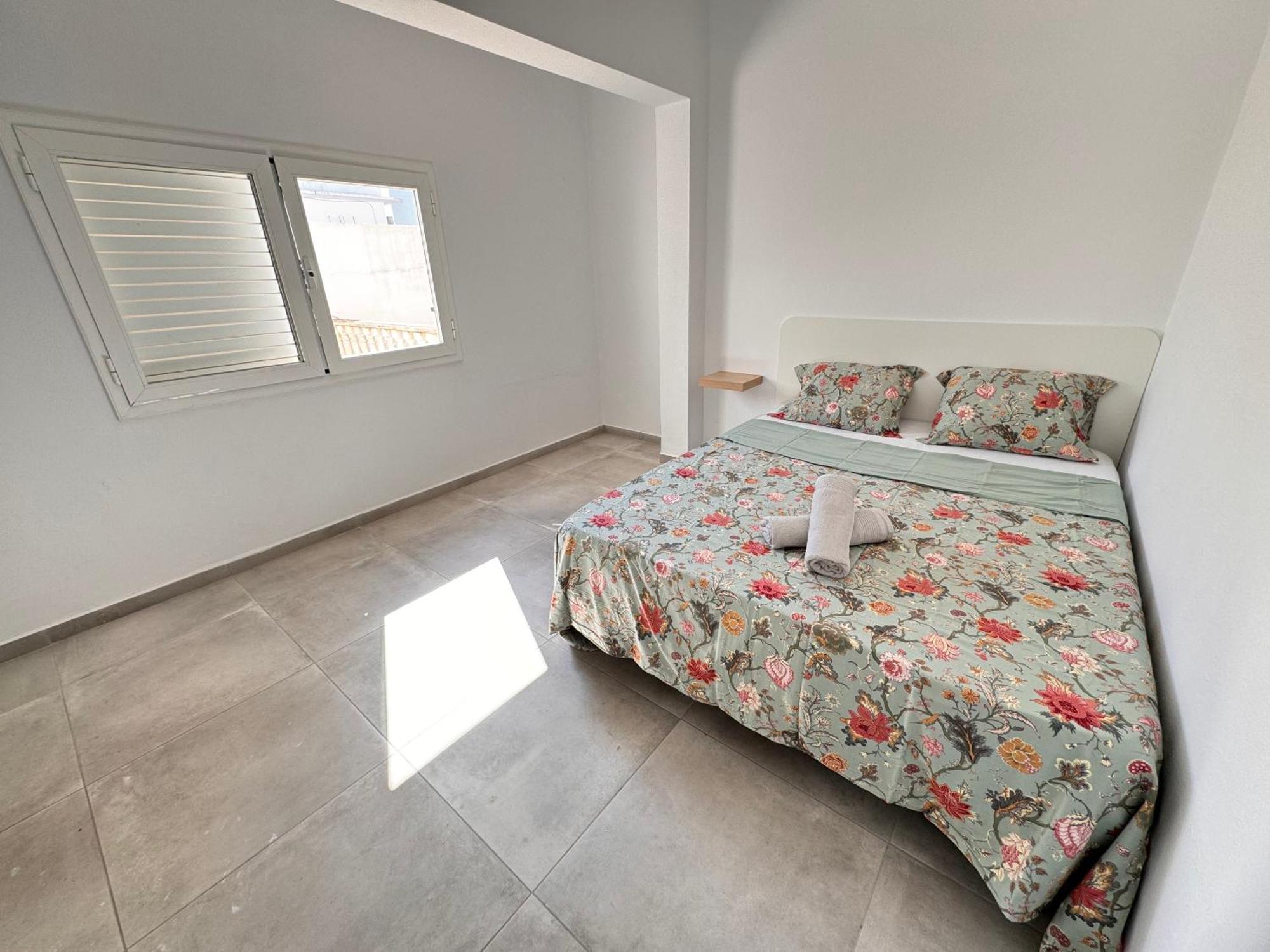 Hotel Hostal Cisne Sant Antoni de Portmany Esterno foto